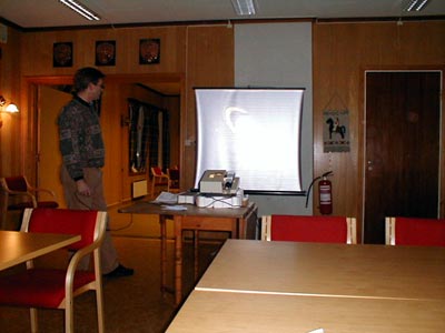 Ingvar viste blant annet et bilde av Saturn under foredraget.