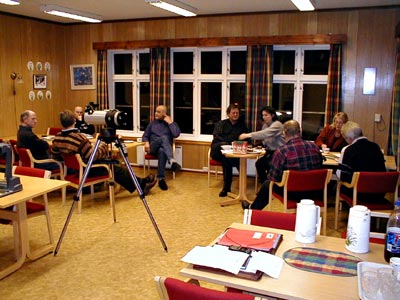 Sosialt samvr under kaffen